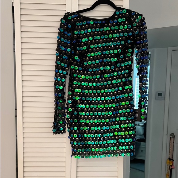 Lulus Dresses & Skirts - NWT Lulus Sequin Embellished Dress - Black and Green